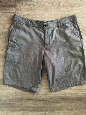 Lululemon Men’s ABC Shorts 11” inseam